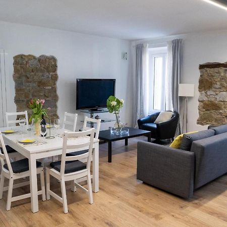 Alejlop Apartment Gorizia Eksteriør billede