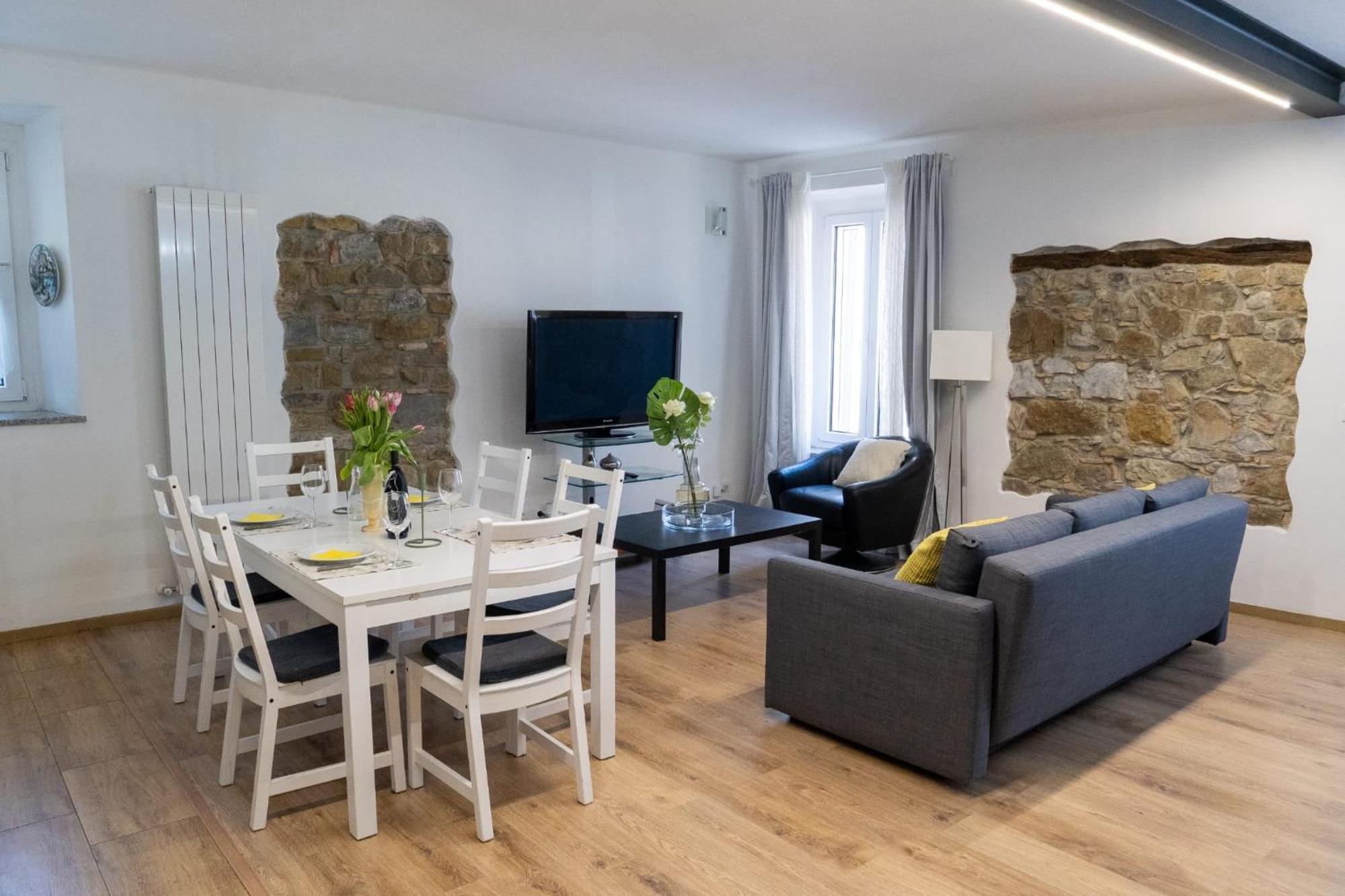 Alejlop Apartment Gorizia Eksteriør billede