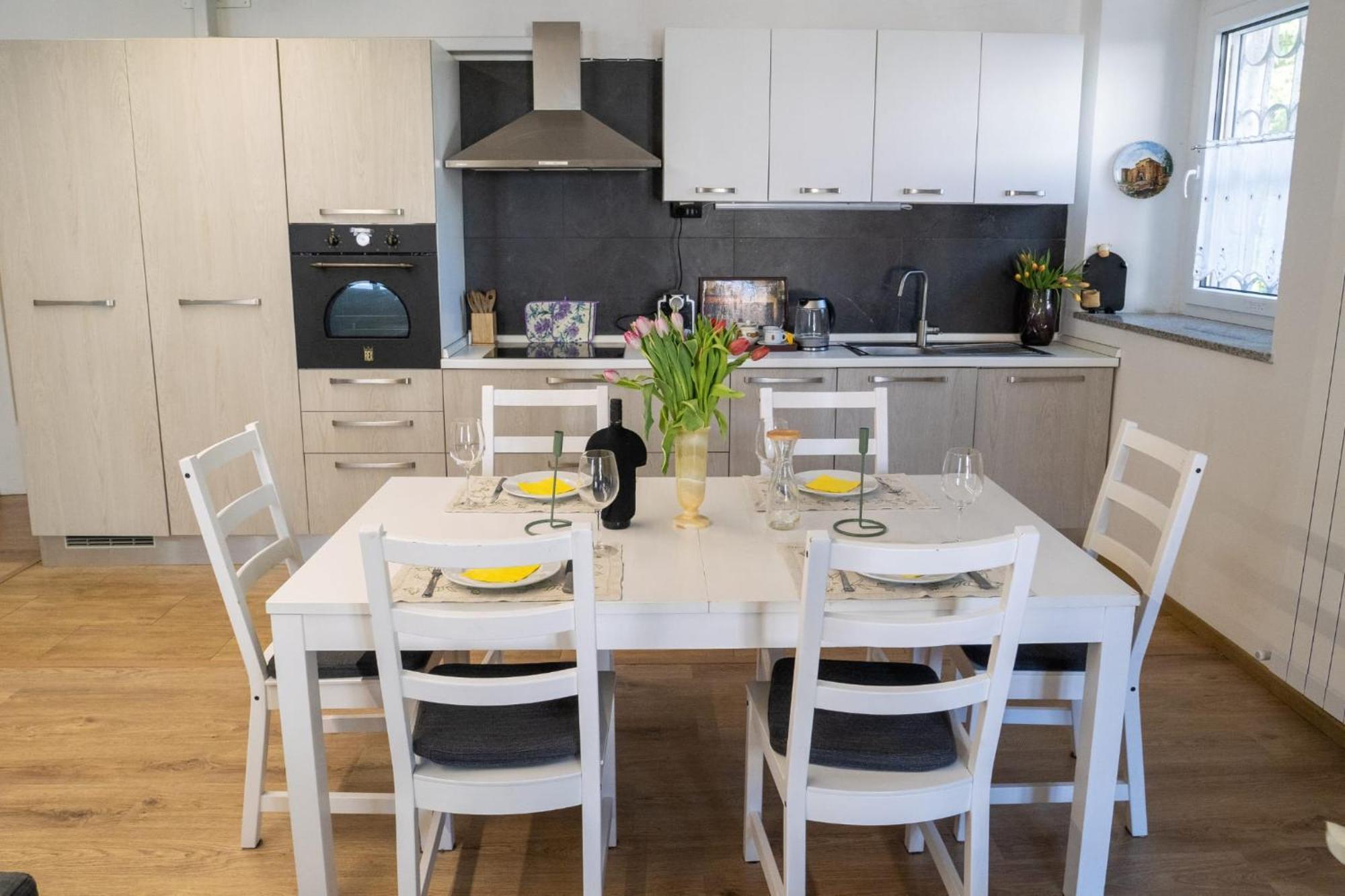 Alejlop Apartment Gorizia Eksteriør billede